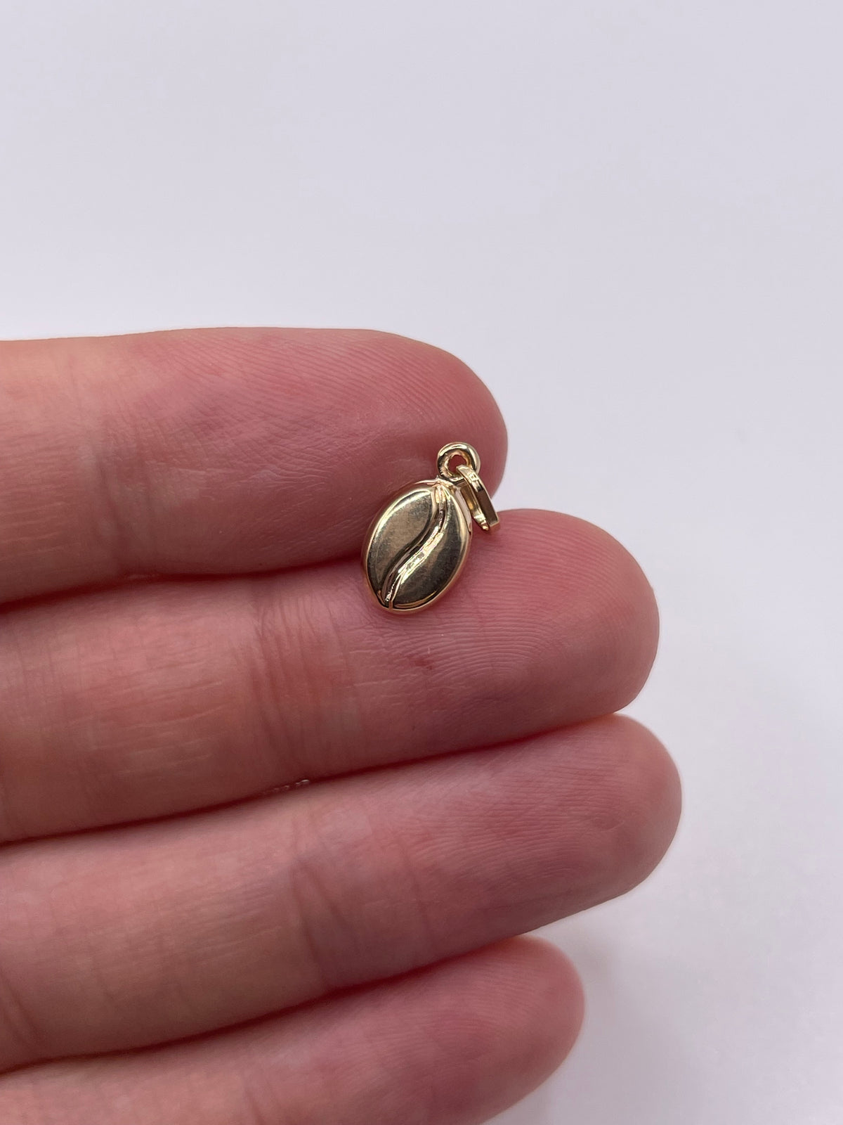 9ct gold coffee bean charm