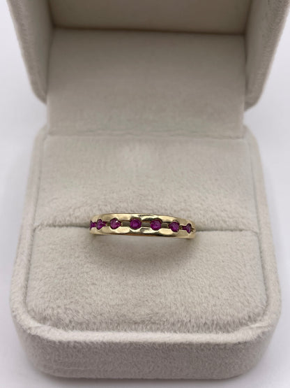 9ct gold ruby ring