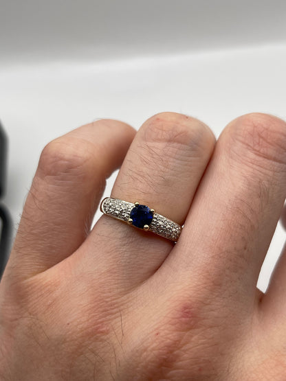 9ct gold kyanite and diamond ring