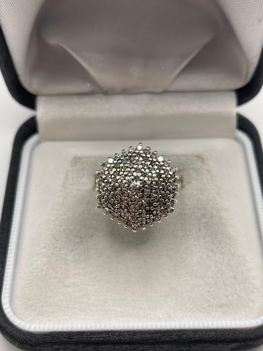 9ct gold diamond cluster ring