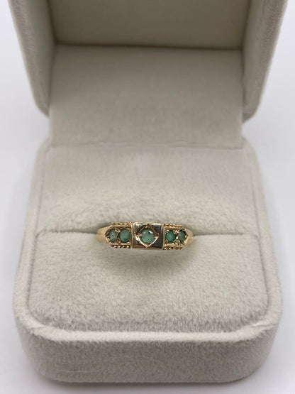 9ct gold emerald ring