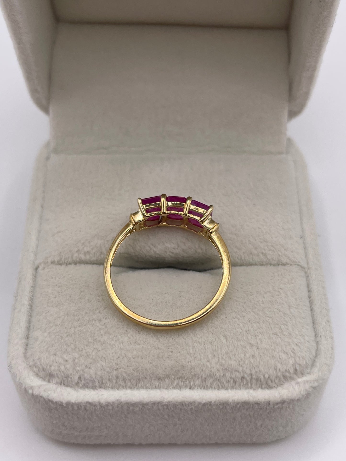 9ct gold ruby and diamond ring