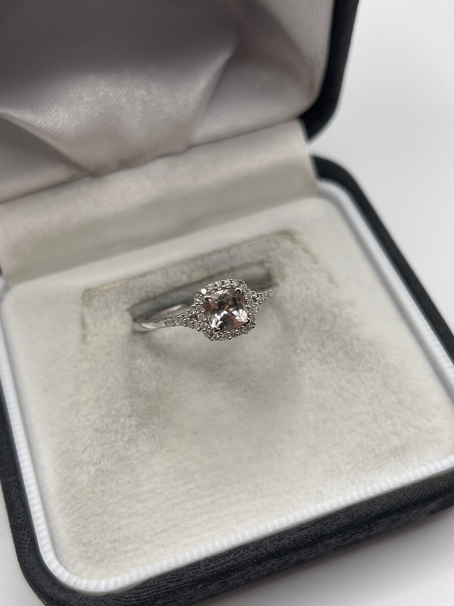 9ct white gold morganite and diamond ring