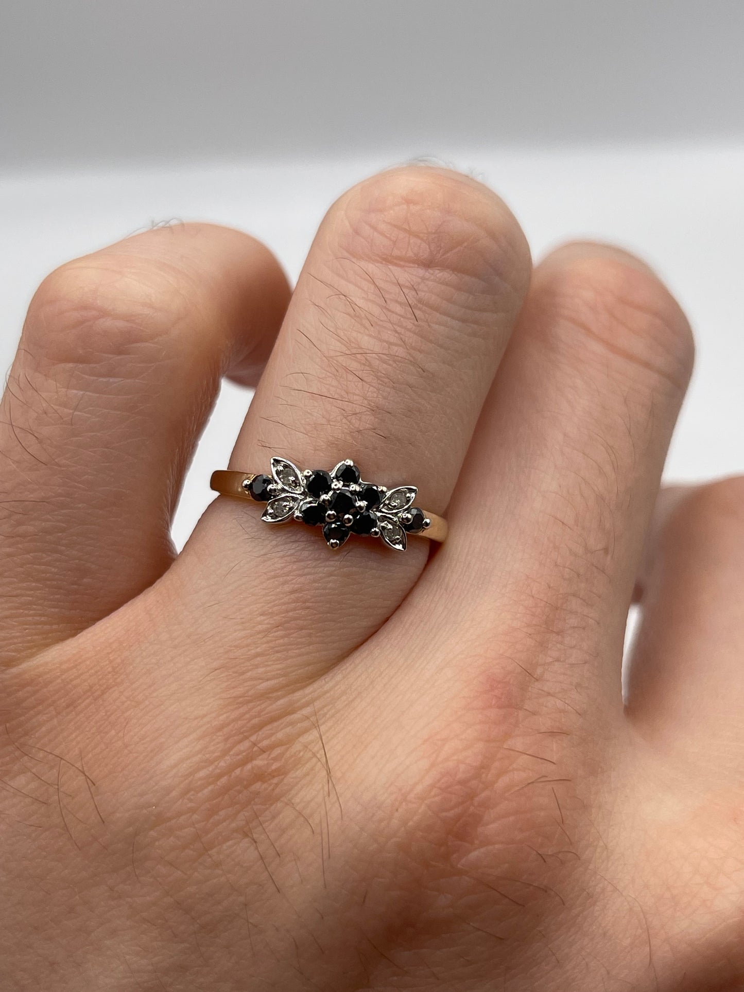 9ct gold diamond cluster ring