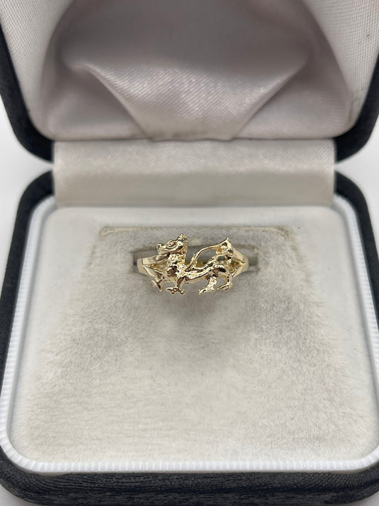 9ct gold dragon ring