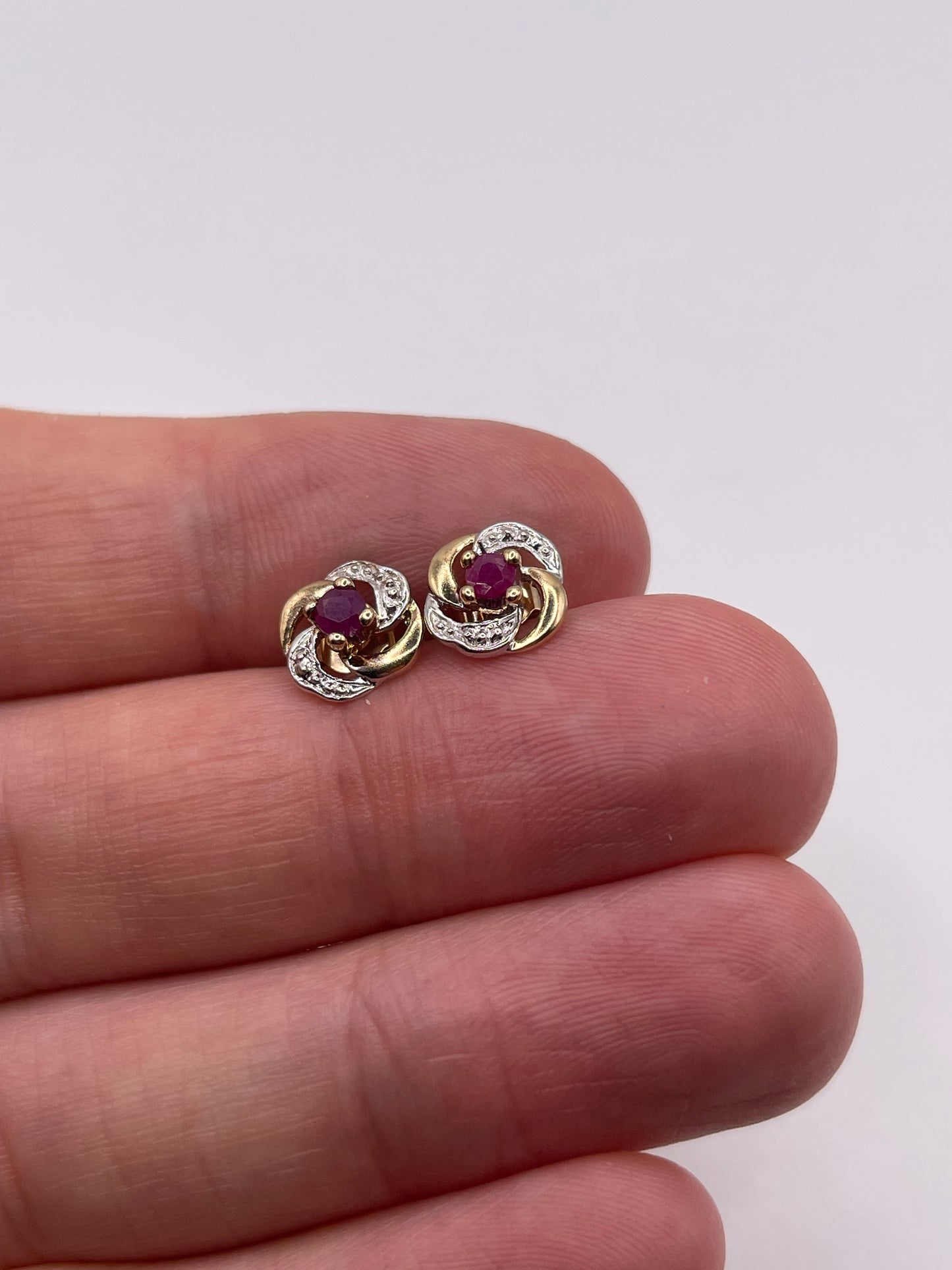 9ct gold ruby earrings