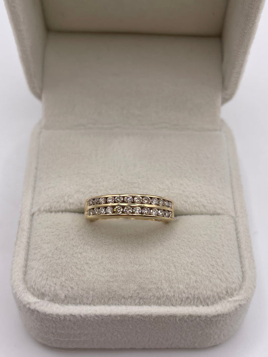 9ct gold diamond ring