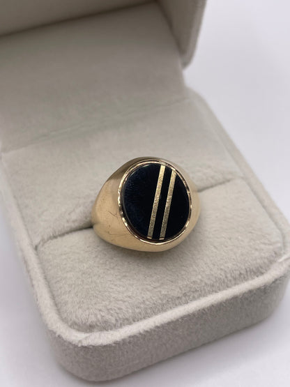 9ct gold onyx signet ring
