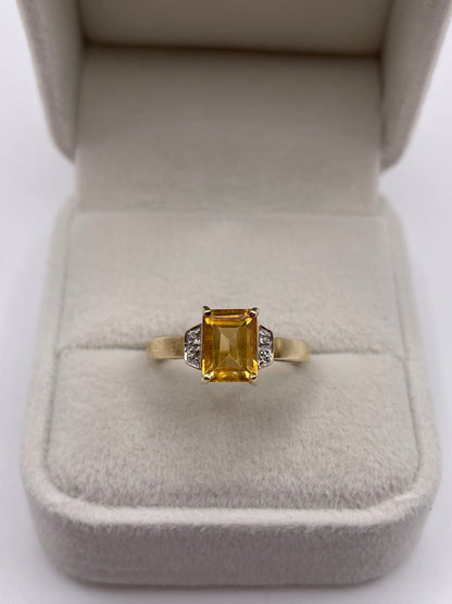 9ct gold citrine ring