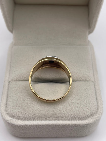 9ct gold sapphire signet ring
