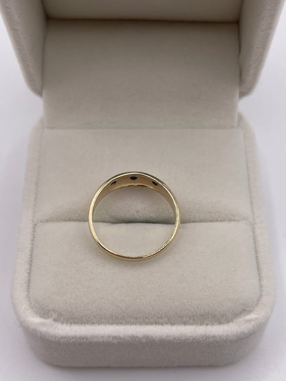 9ct gold sapphire gypsy ring