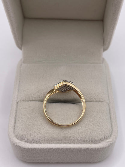 9ct gold diamond cluster ring