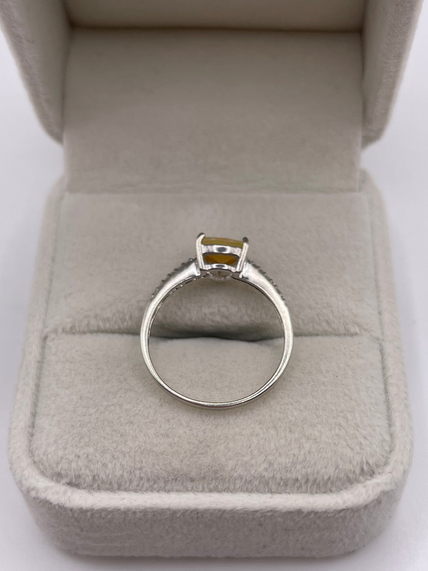 9ct gold opal and diamond ring