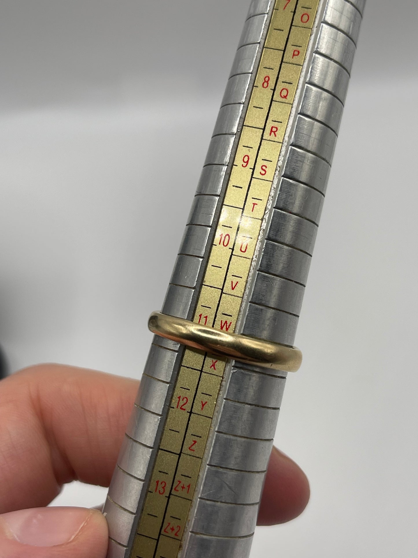 9ct gold diamond signet ring