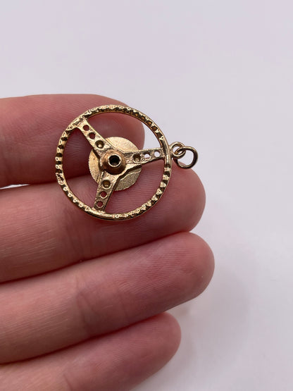 9ct gold St Christopher pendant
