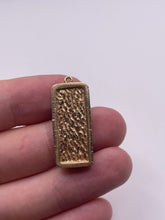 Load image into Gallery viewer, 9ct gold ingot pendant
