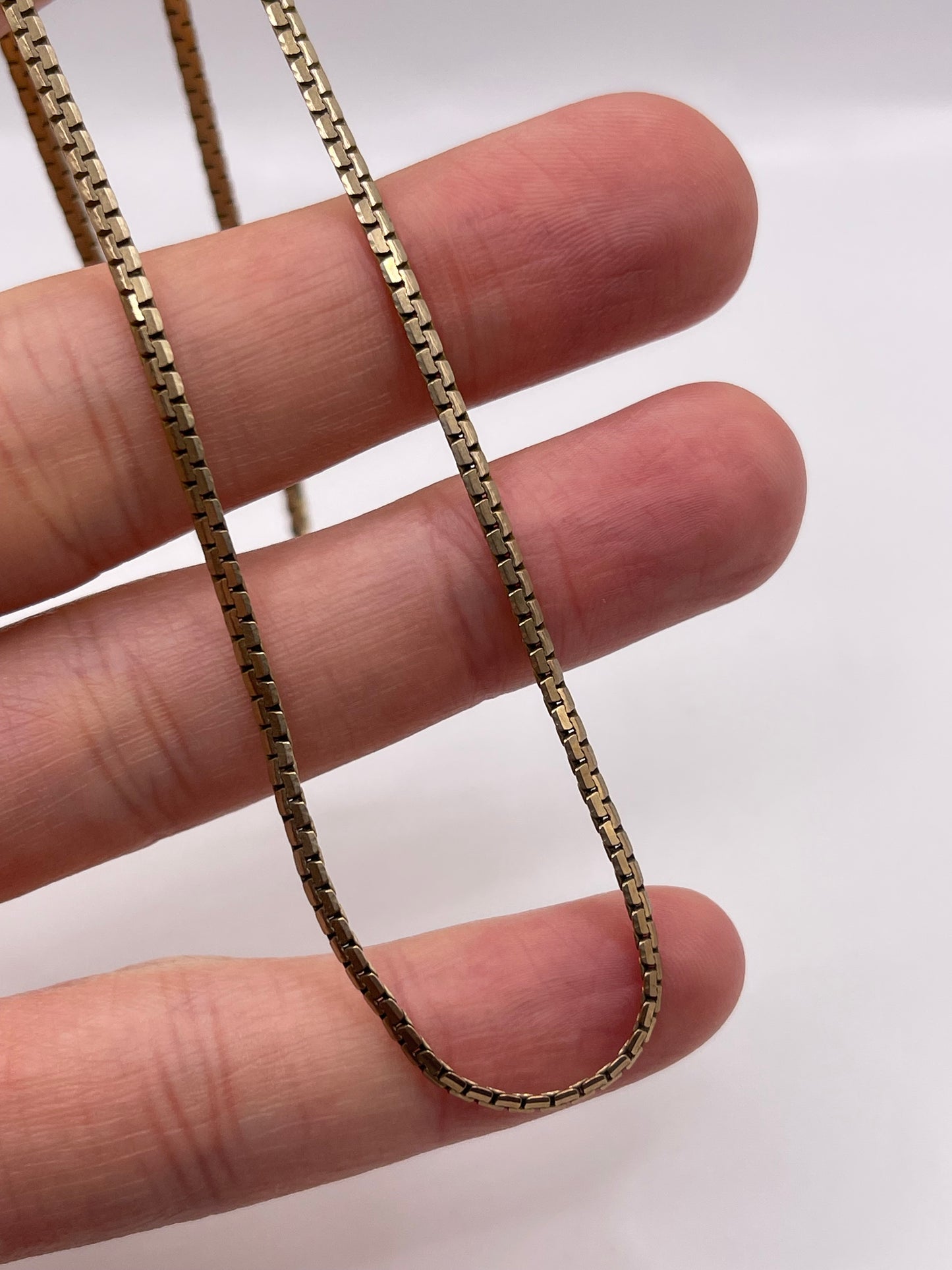 9ct gold chain 34