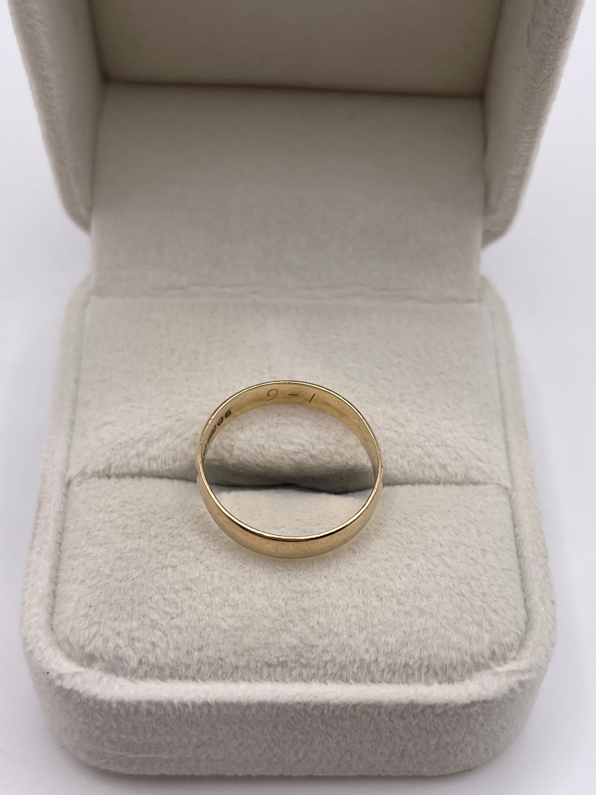 9ct gold band