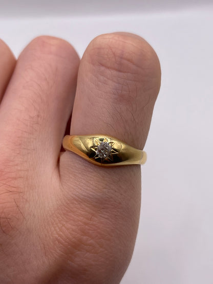 Antique 18ct gold diamond gypsy ring