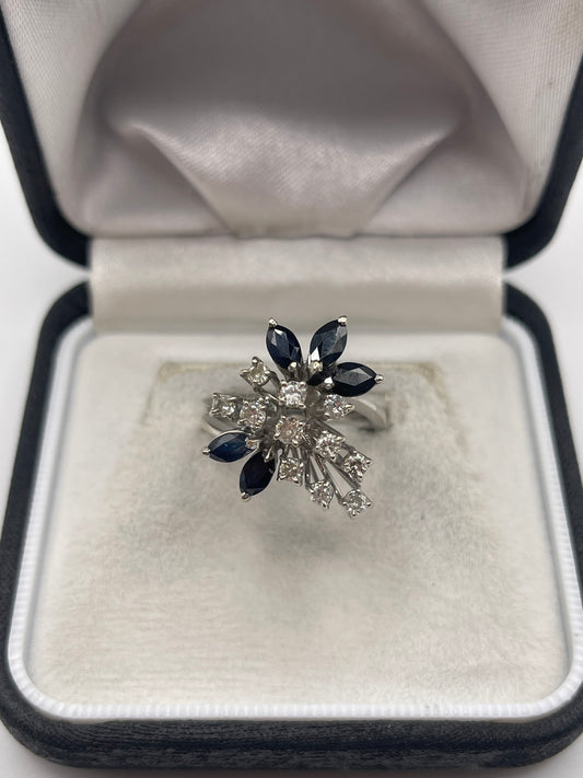 18ct white gold sapphire and diamond ring