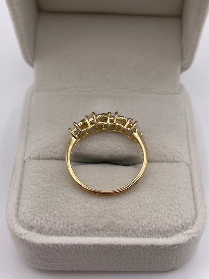 9ct gold opal and diamond ring