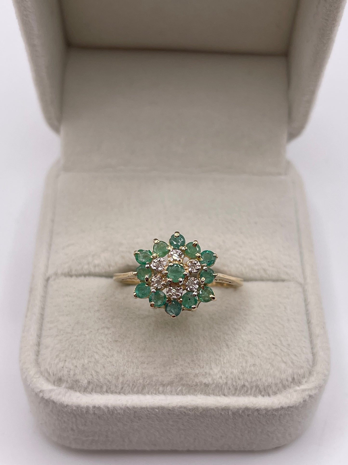 9ct gold emerald and diamond cluster ring