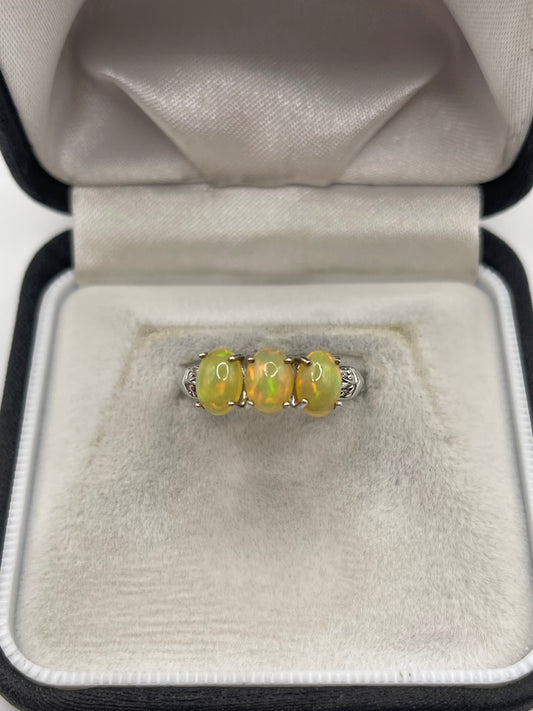 9ct white gold opal and diamond ring