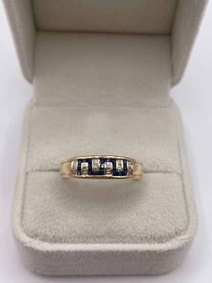 9ct gold sapphire and diamond ring