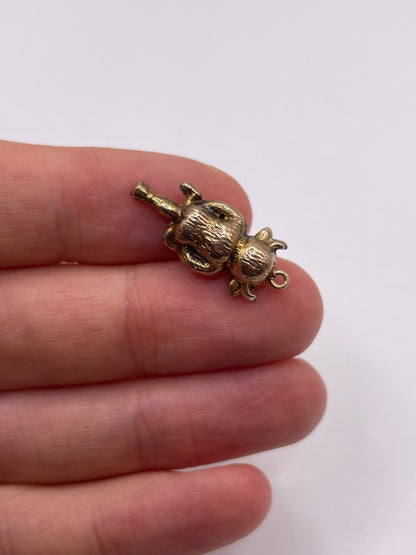 9ct gold imp charm