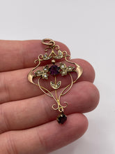 Load image into Gallery viewer, 9ct rose gold paste and pearl pendant
