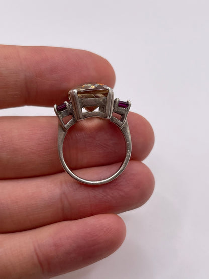 Silver gemstone ring
