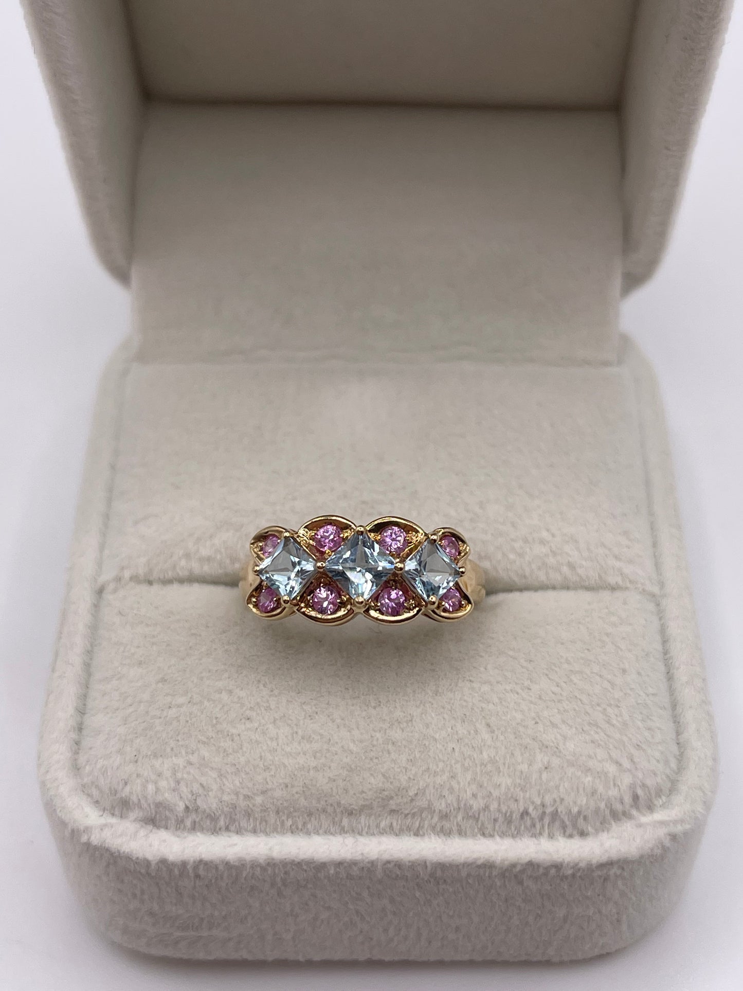 9ct gold topaz cluster ring