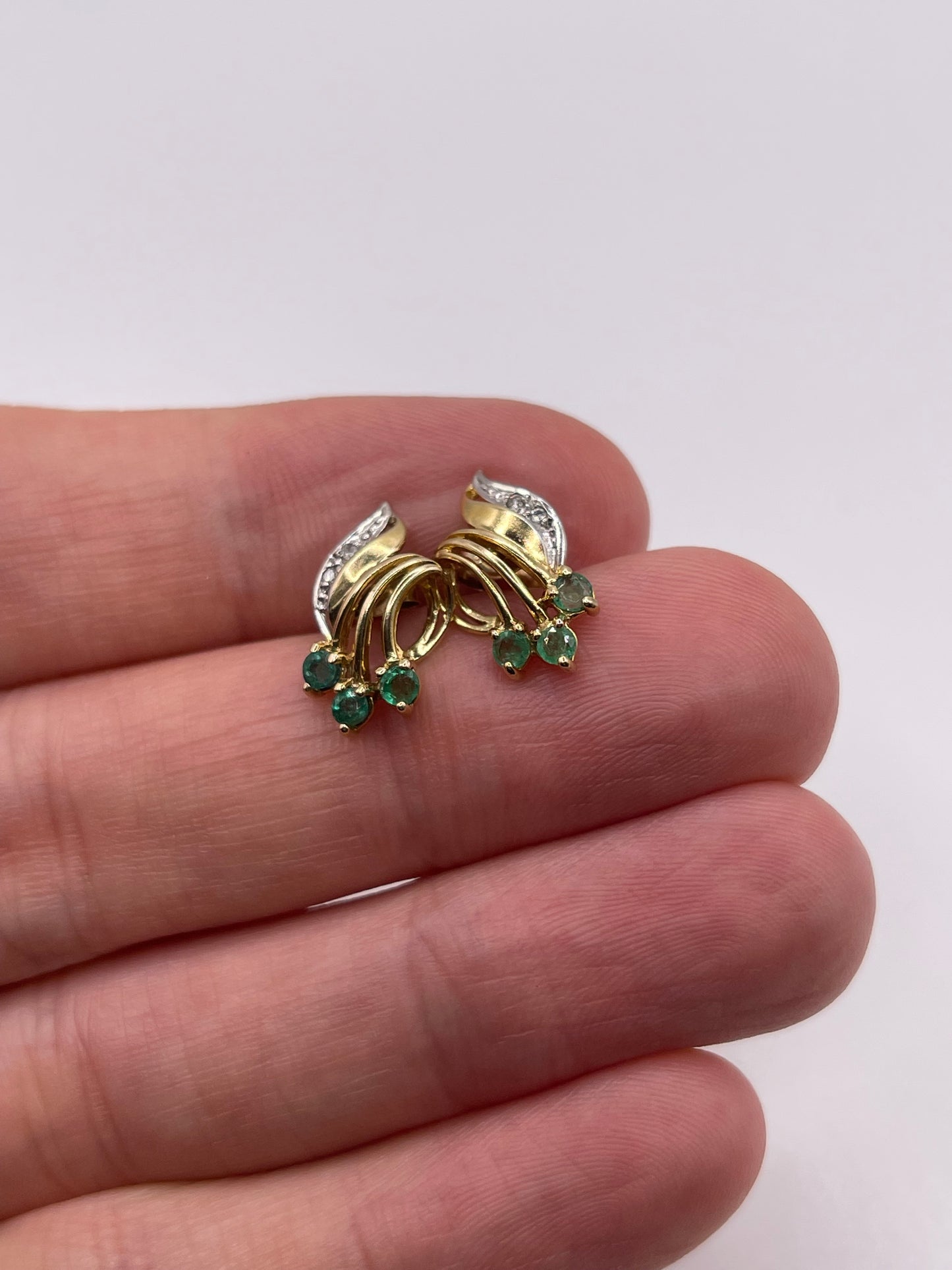 9ct gold emerald and diamond earrings