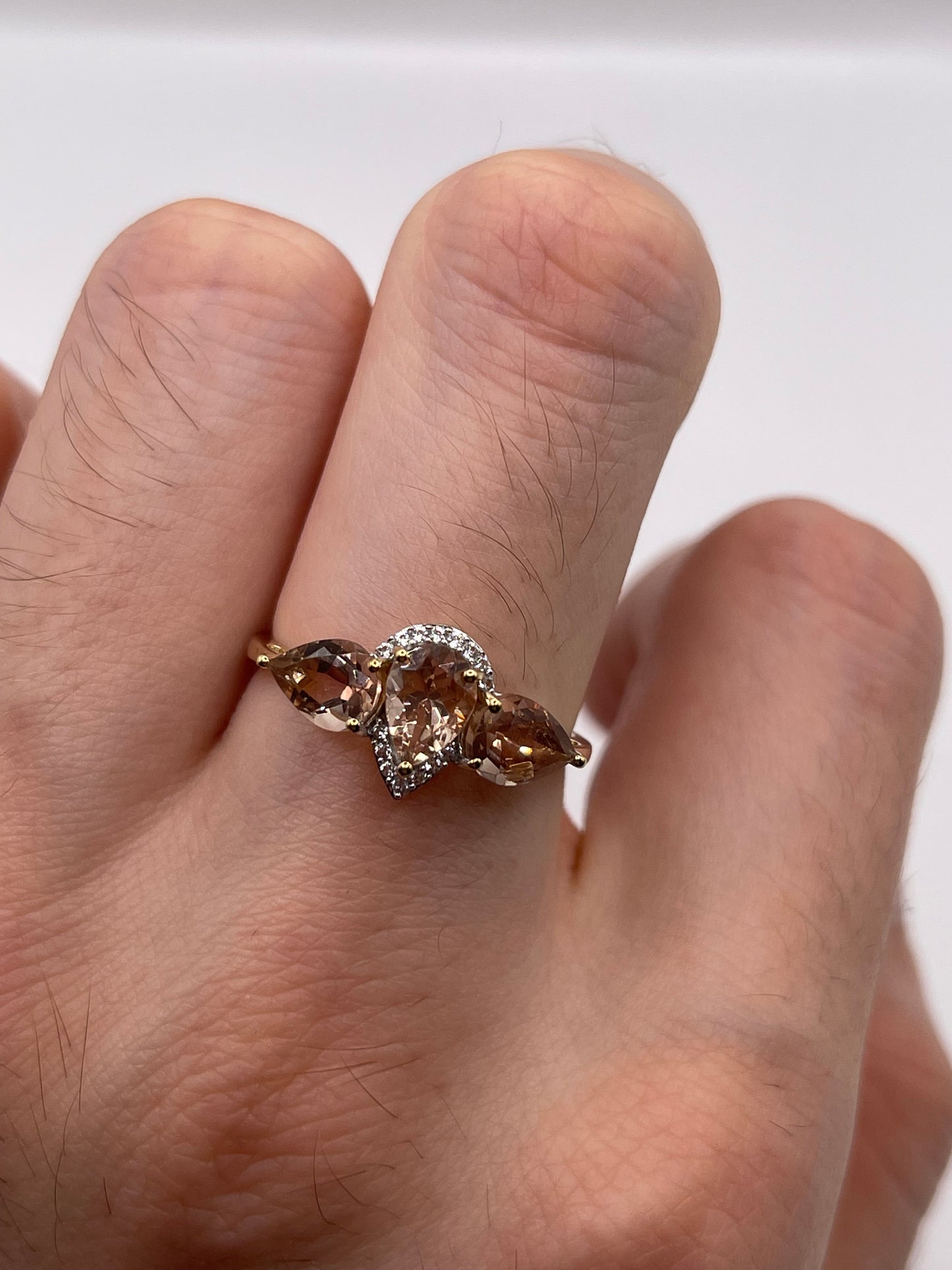 9ct gold morganite and zircon ring