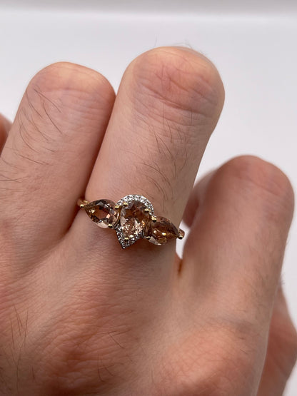 9ct gold morganite and zircon ring