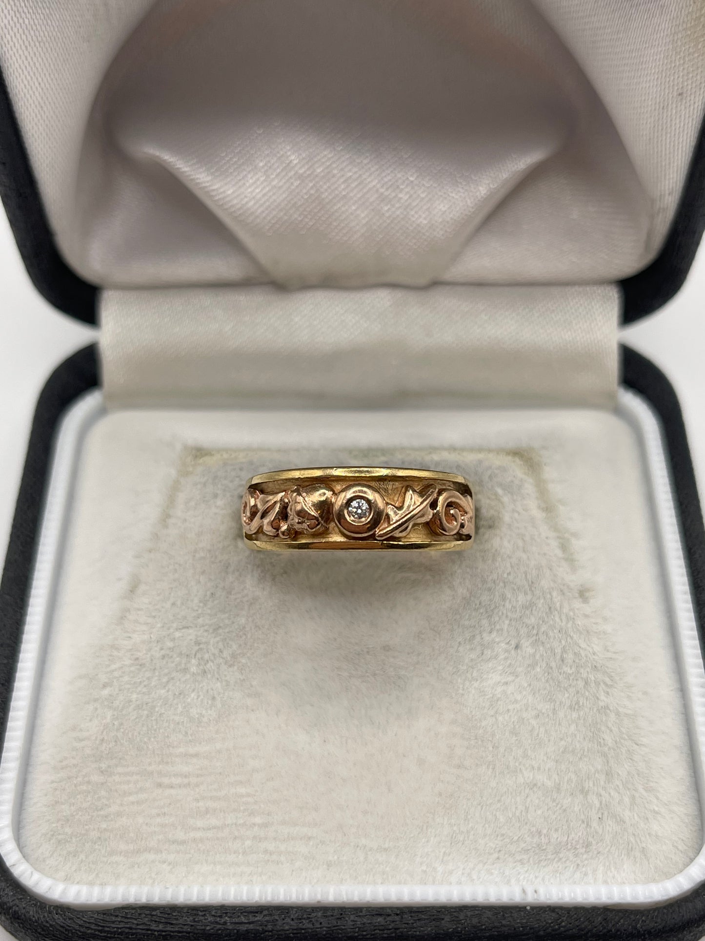 Clogau 9ct gold diamond ring