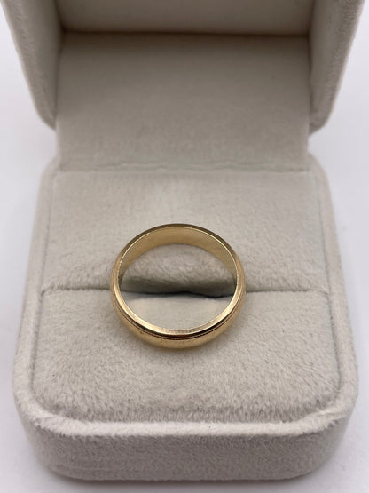 9ct gold band