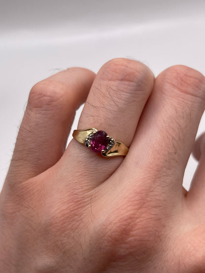9ct gold ruby and diamond ring