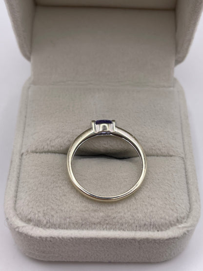 9ct white gold tanzanite and diamond ring