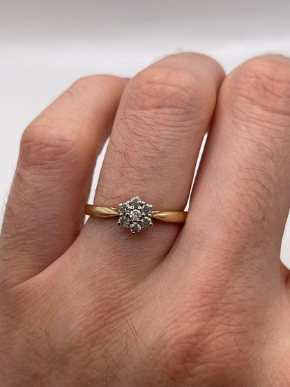 9ct gold diamond cluster ring