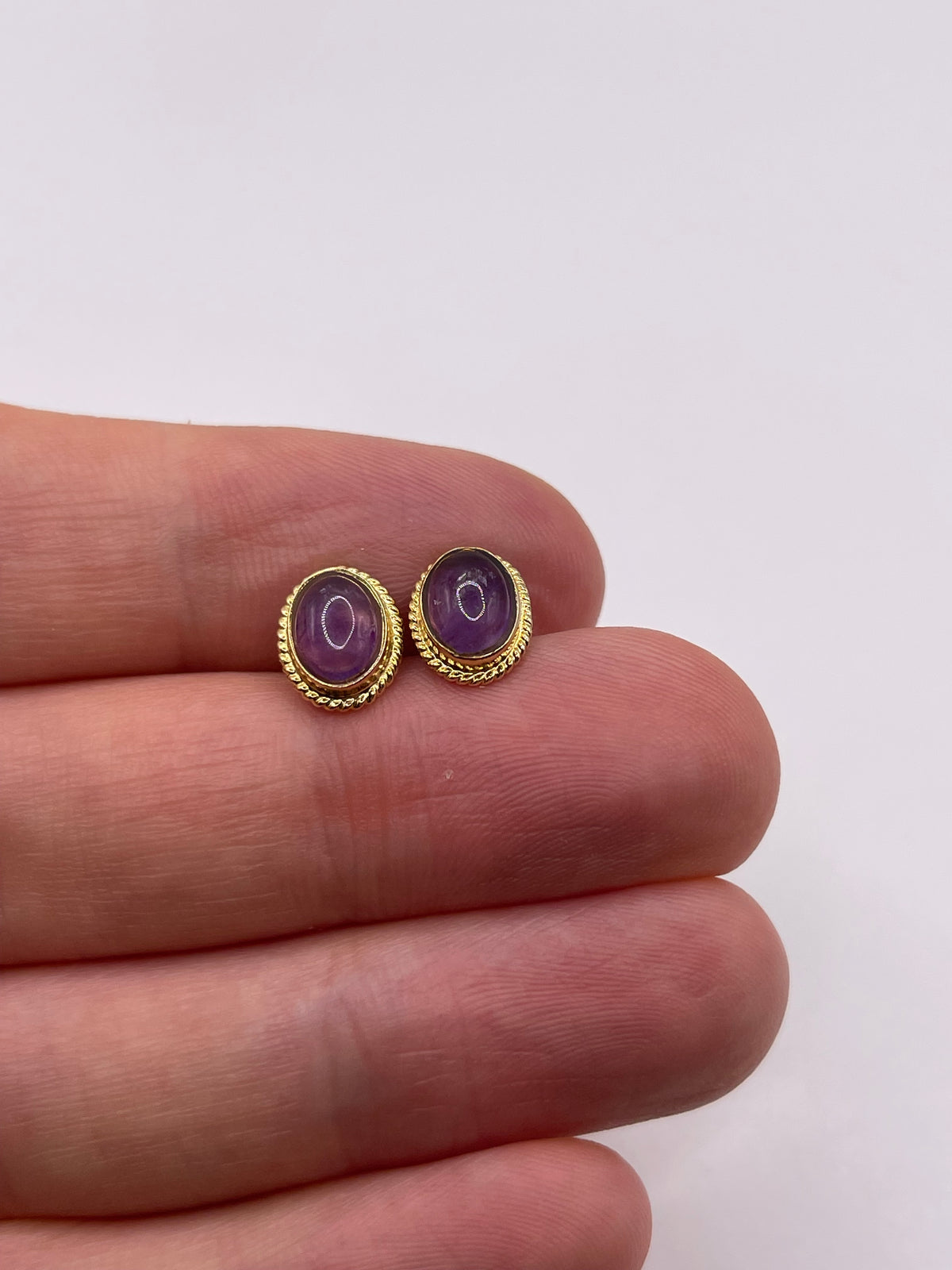 9ct gold cabochon amethyst earrings