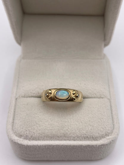 9ct gold opal and diamond ring