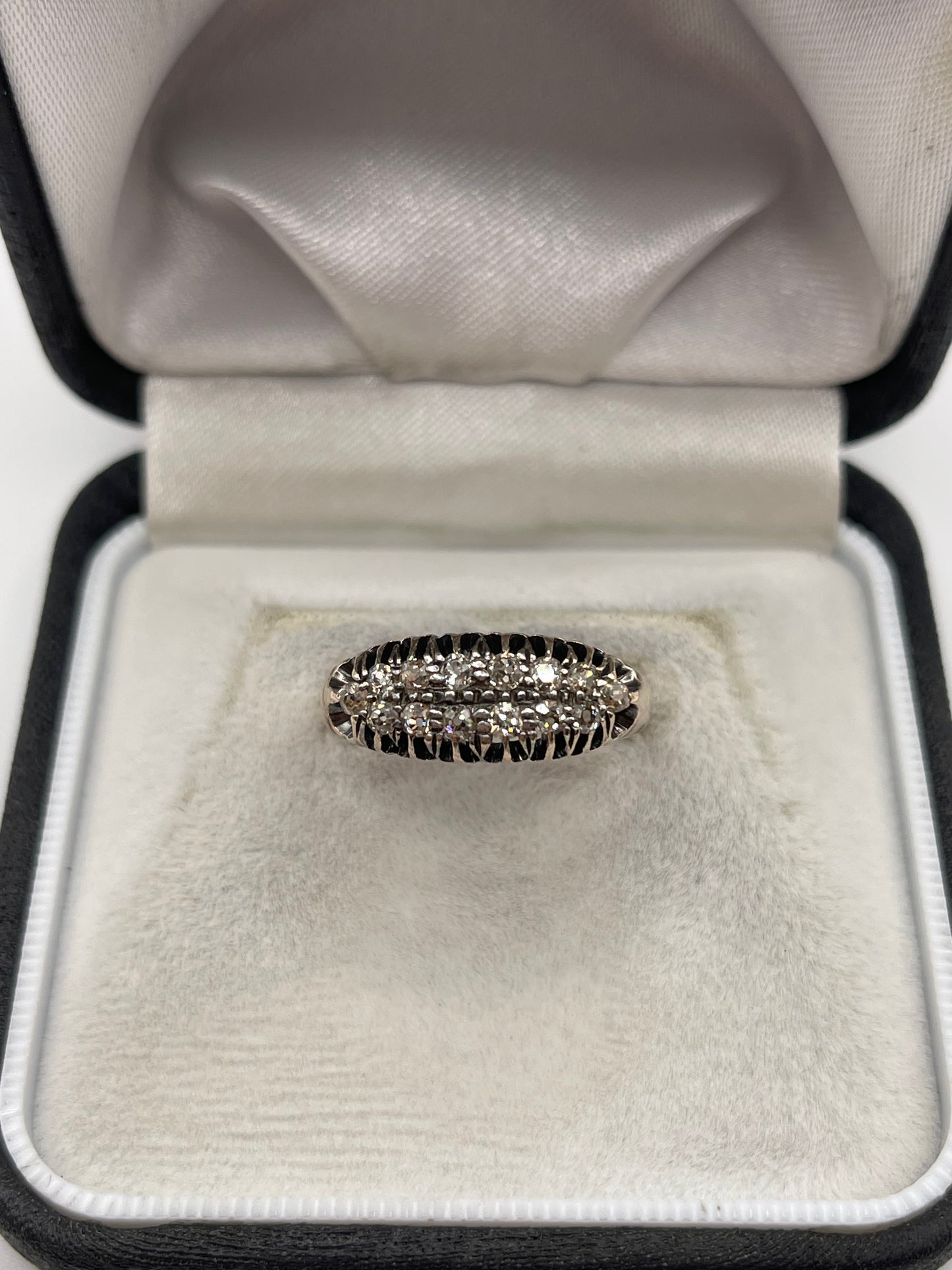 Antique 9ct rose gold diamond ring