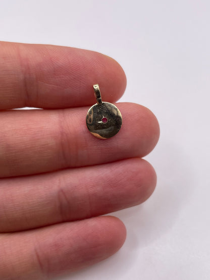 9ct gold ruby pendant