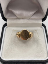 Load image into Gallery viewer, Antique 9ct rose gold signet ring
