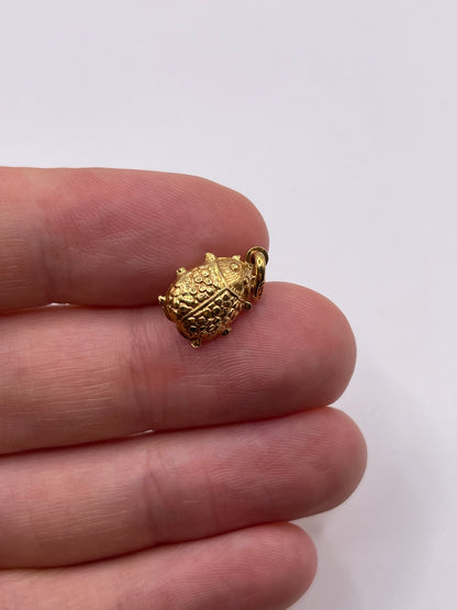 18ct gold ladybird charm