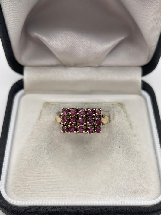 9ct gold ruby cluster ring