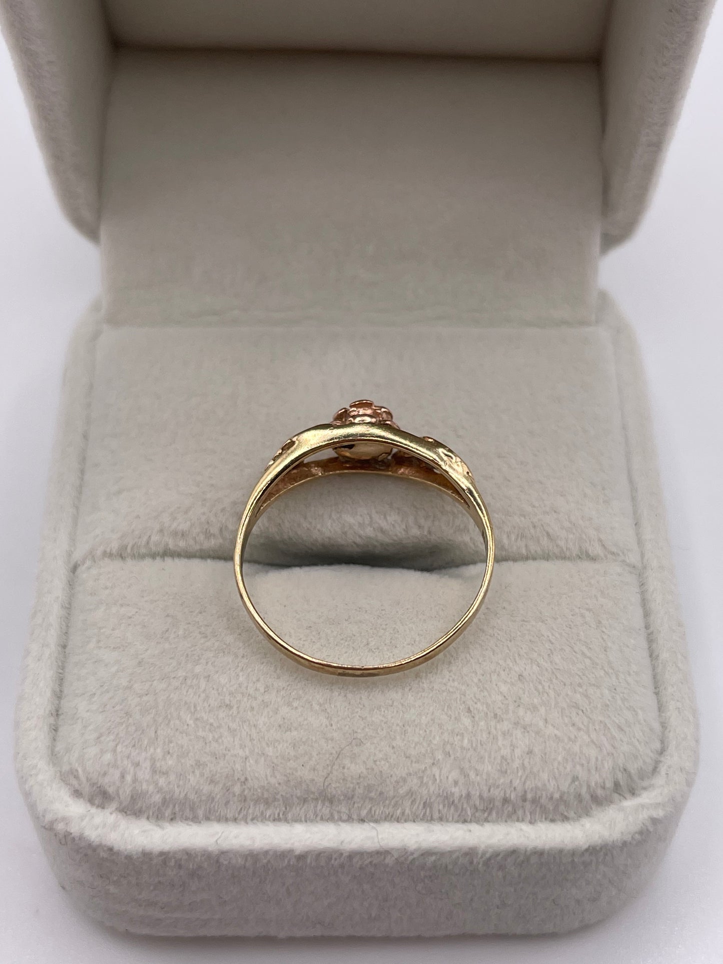 9ct two tone gold rose ring