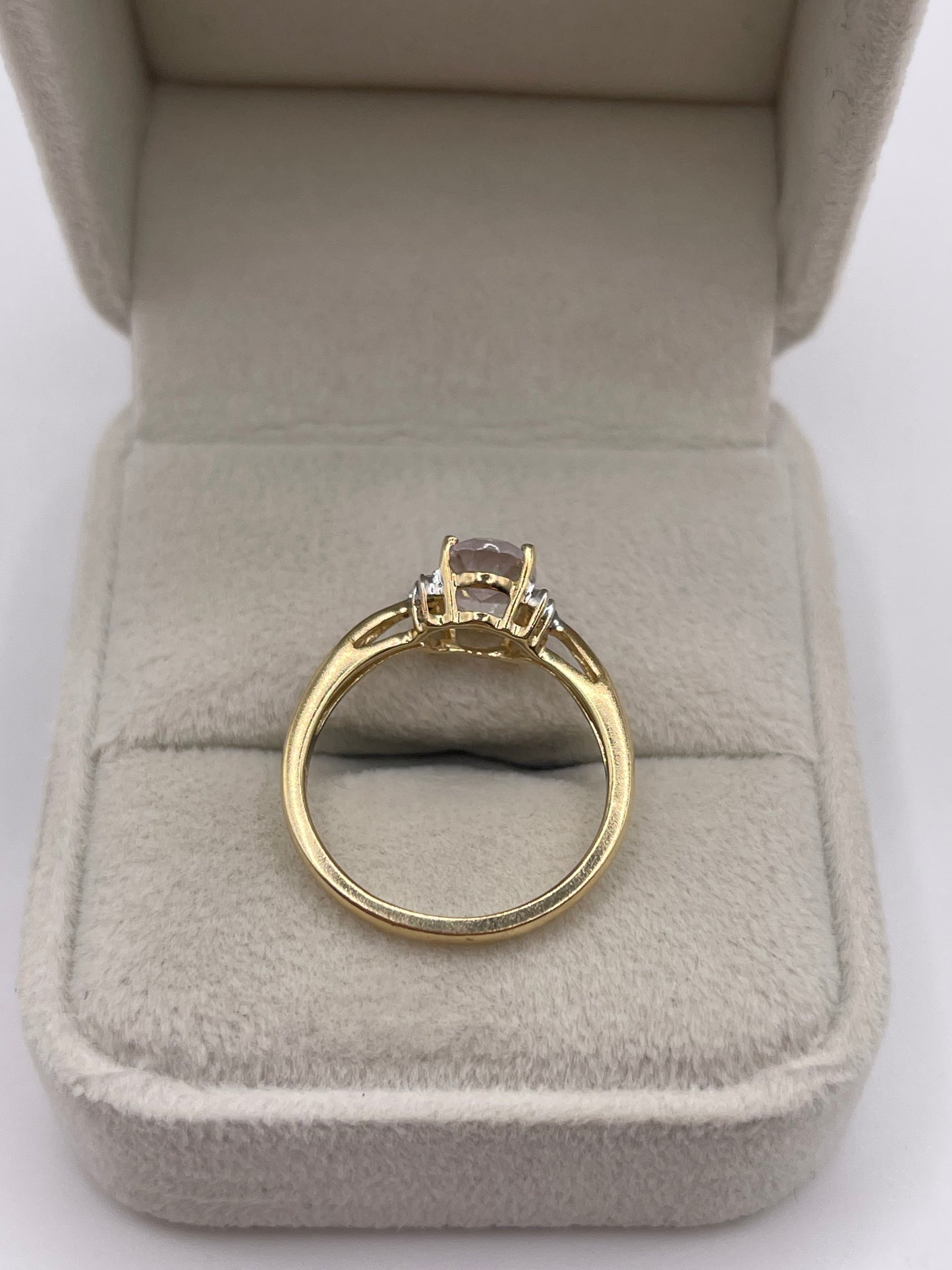 9ct gold kunzite and diamond ring