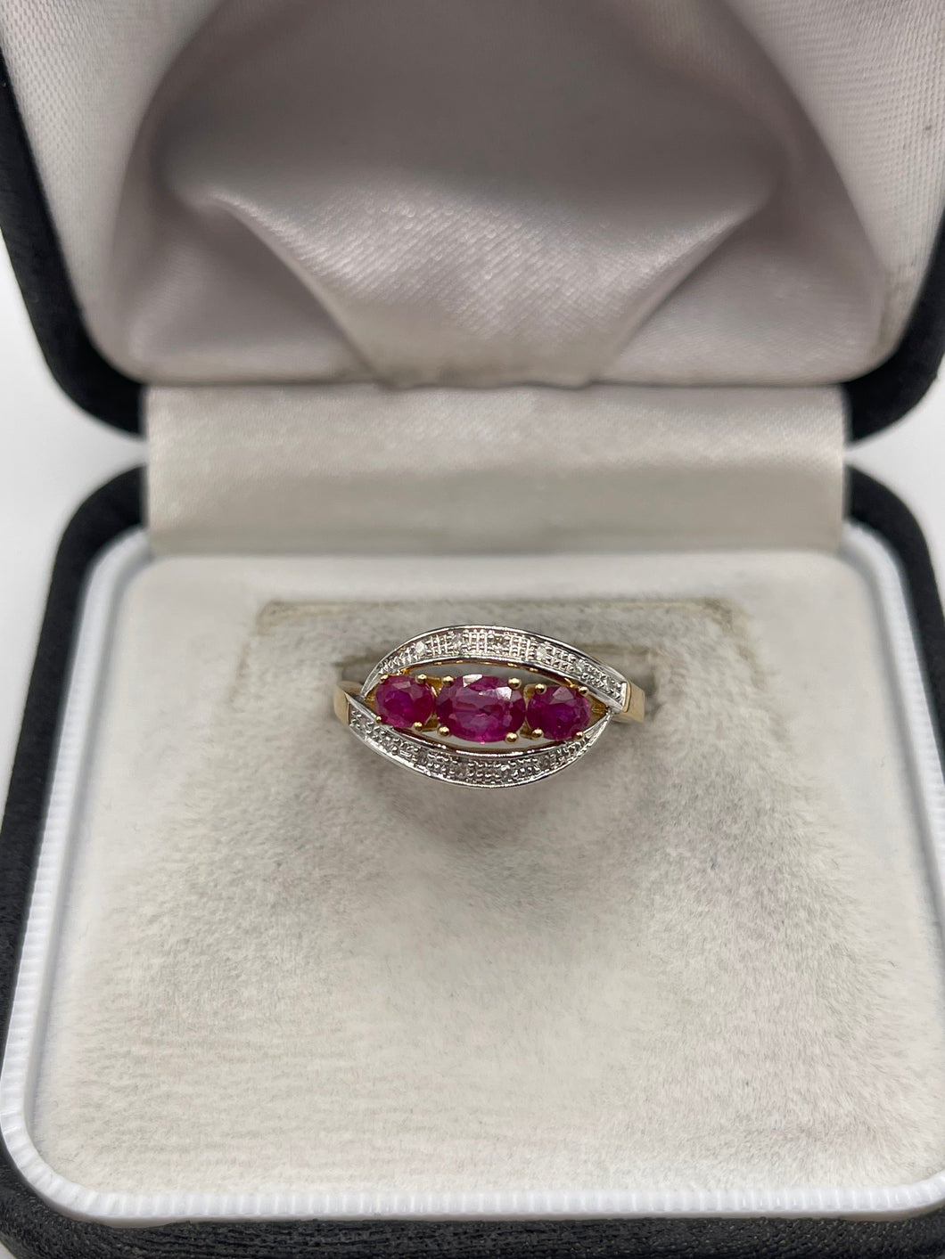 9ct gold ruby and diamond ring